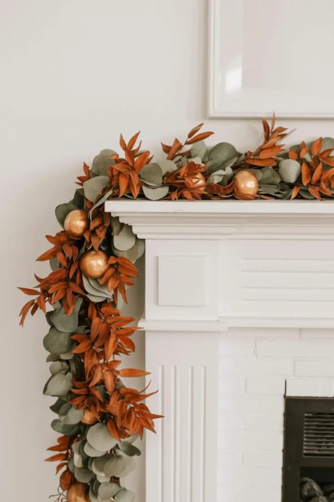 The Asymmetrical Autumn Foliage Garland